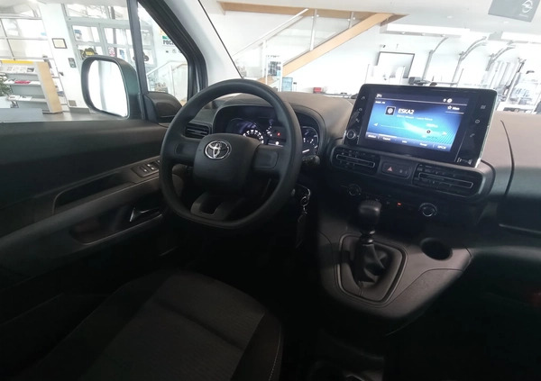 Toyota Proace City Verso cena 106900 przebieg: 25658, rok produkcji 2022 z Bełchatów małe 67
